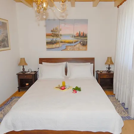 Villa Livadi *